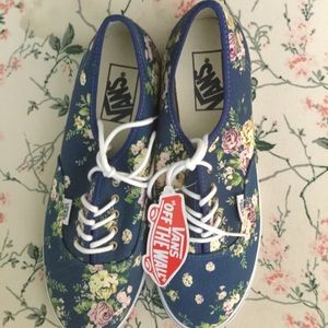 VANS Floral blue white lace up low pro